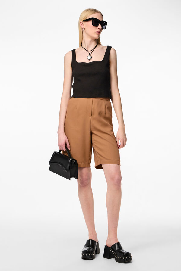 Pieces Bolsa tiracolo com efeito pele preto