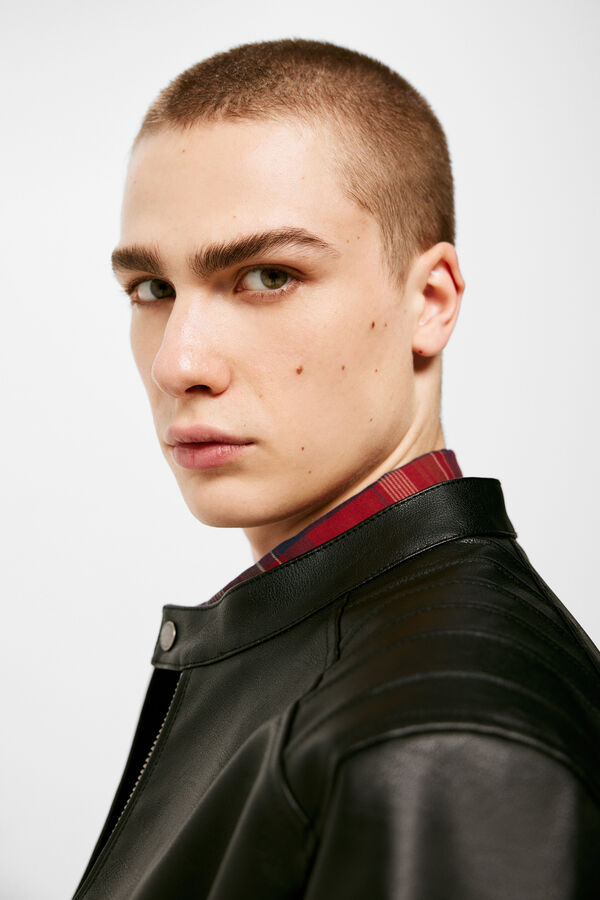 Springfield Blus&atilde;o efeito pele capuz preto