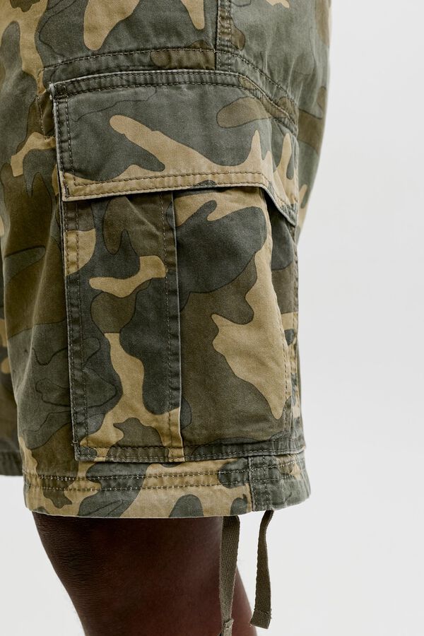 Jack & Jones Bermuda relaxed camuflagem verde