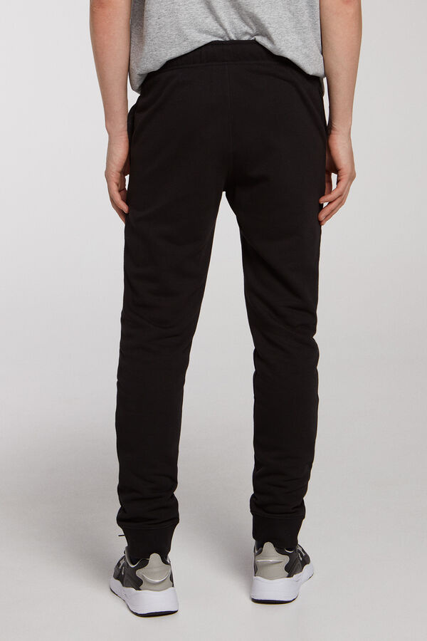 Champion jogger pu&ntilde;o con logo en pierna negro