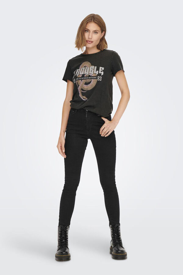 Only Camiseta with lettering negro