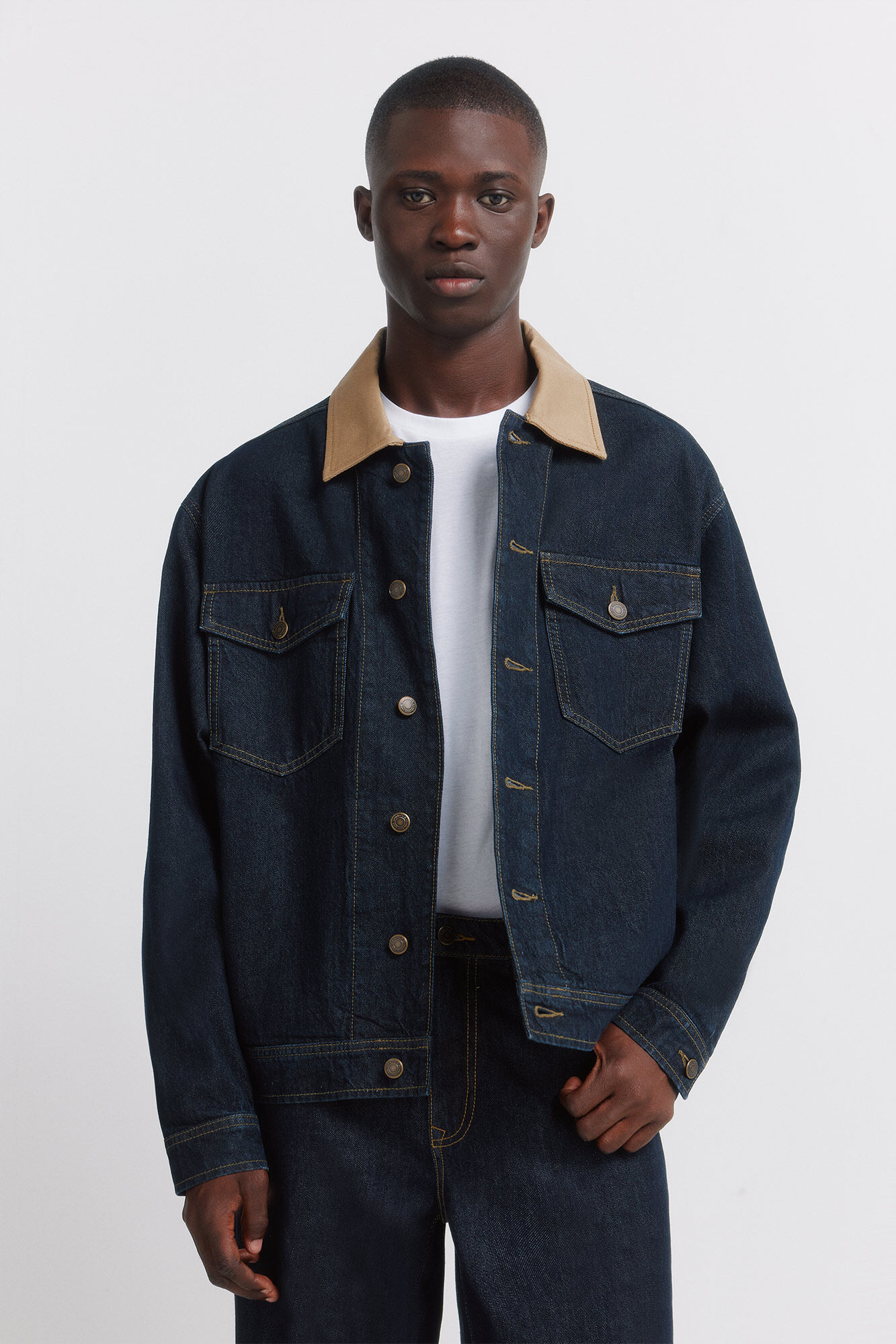 Springfield Jaqueta jeans oversized com gola contrastante