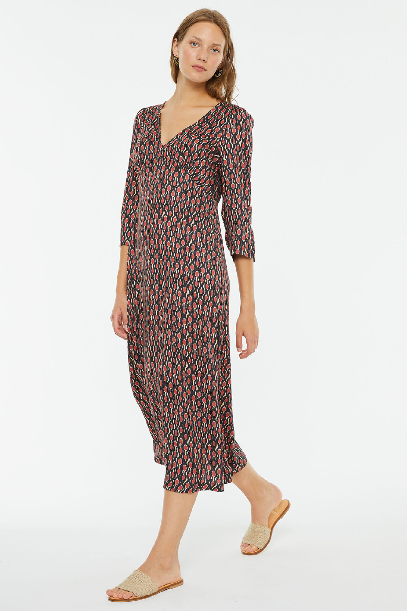 System Action Vestido midi de manga francesa con estampado geom&eacute;trico