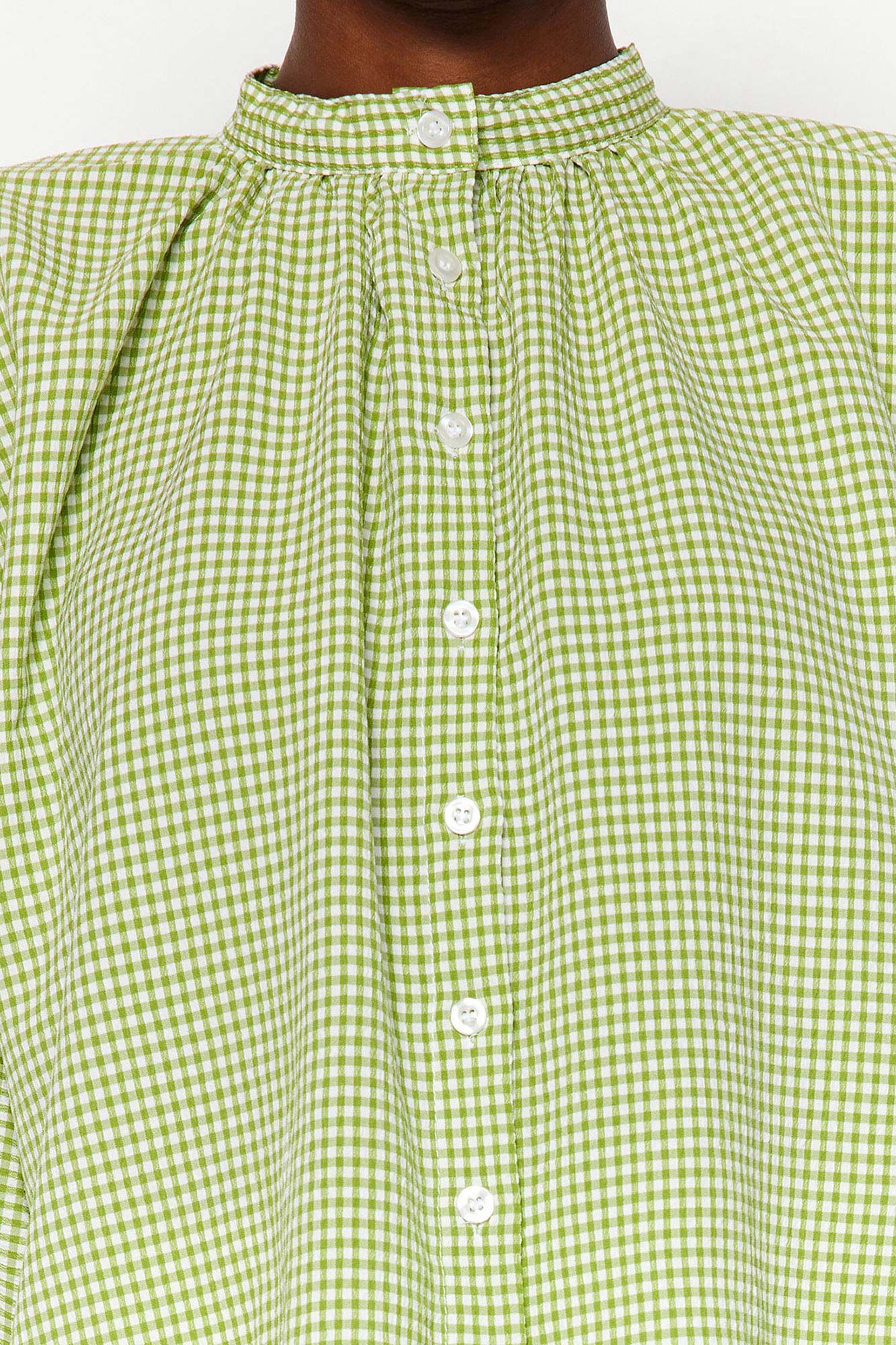 Trendyol Blusa abotonada