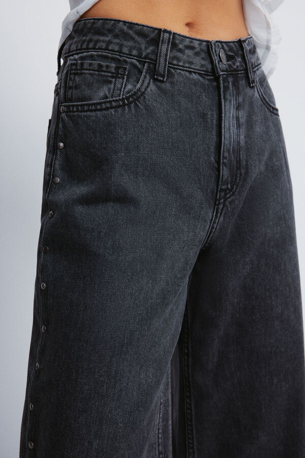 Springfield Cal&ccedil;a jeans com tachas largas  preto