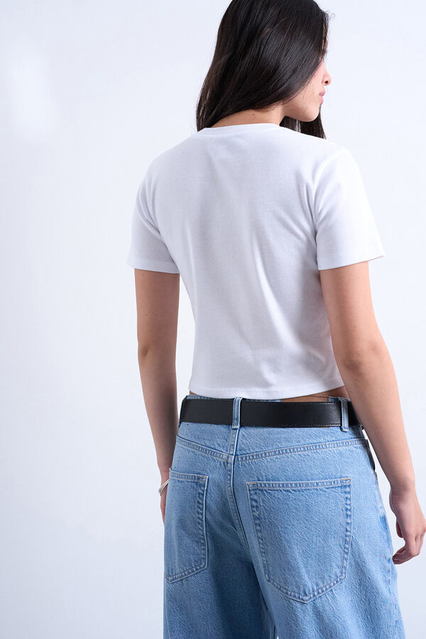 Topshop T-shirt b&aacute;sica cropped manga curta branco