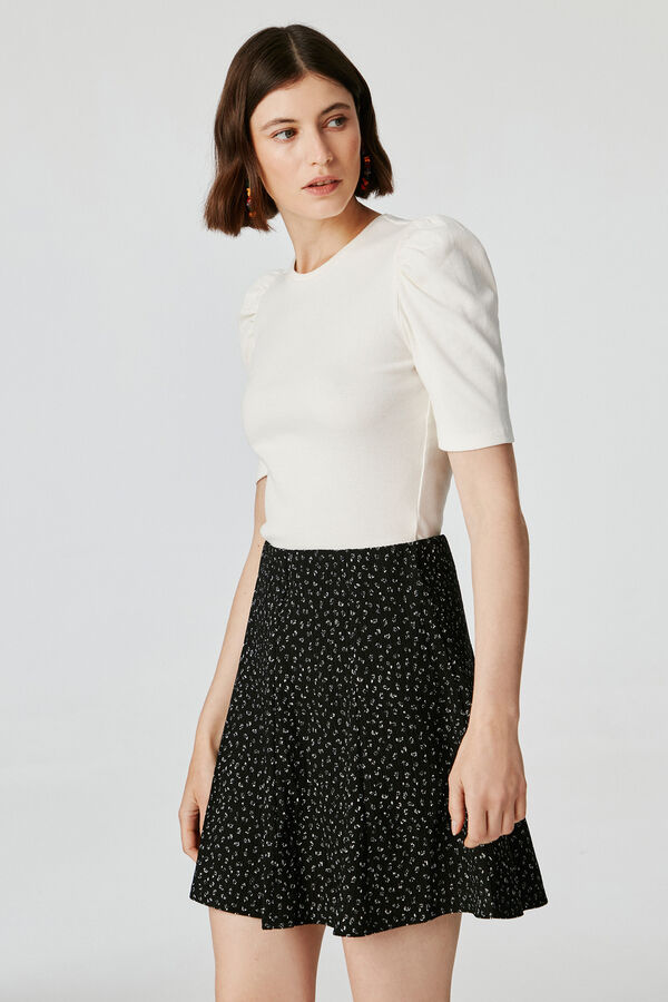 Pieces Top de algod&oacute;n de manga corta. blanco