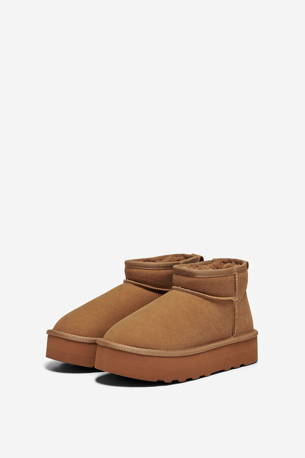 Only Bot&iacute;n plataforma de ante tostado