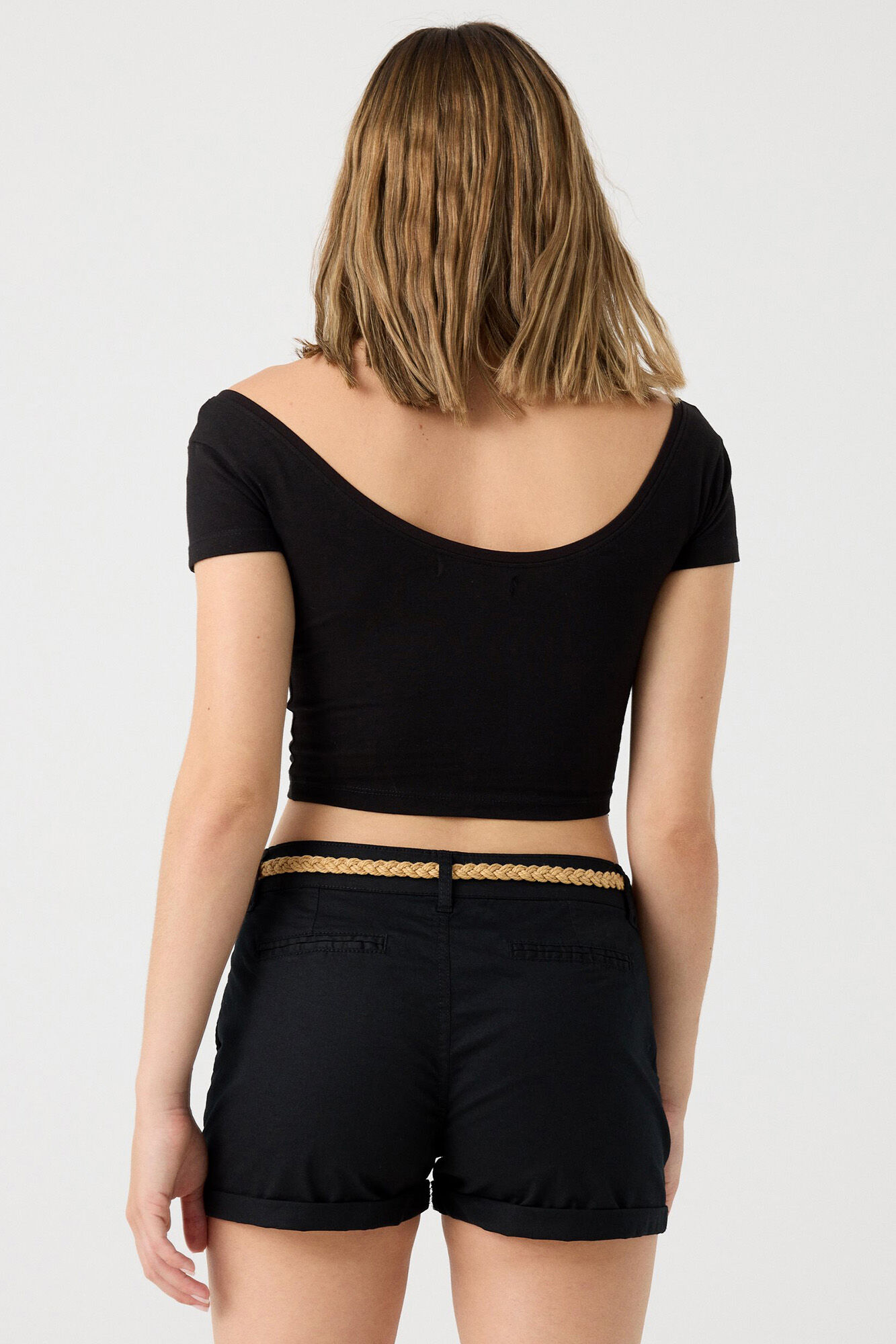 Inside Cal&ccedil;&otilde;es pin&ccedil;as com cinto