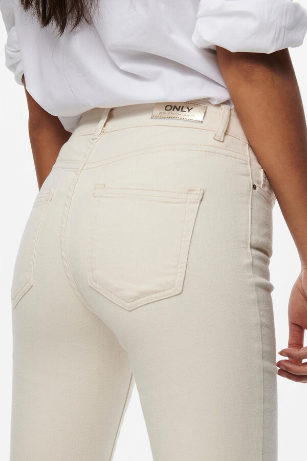Only Jeans boca de sino cru
