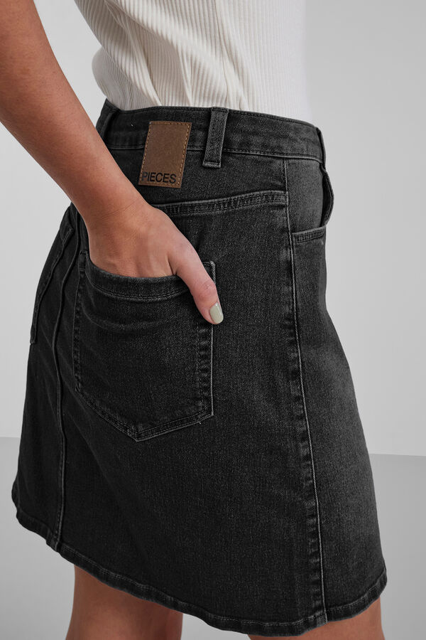 Pieces Falda mini denim negro