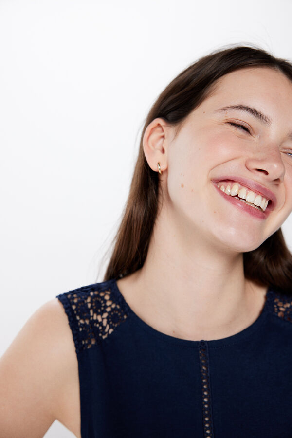 Springfield Camiseta hombros crochet flores azul