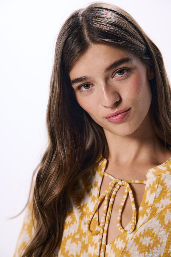 Springfield Blusa estampado &eacute;tnico amarillo