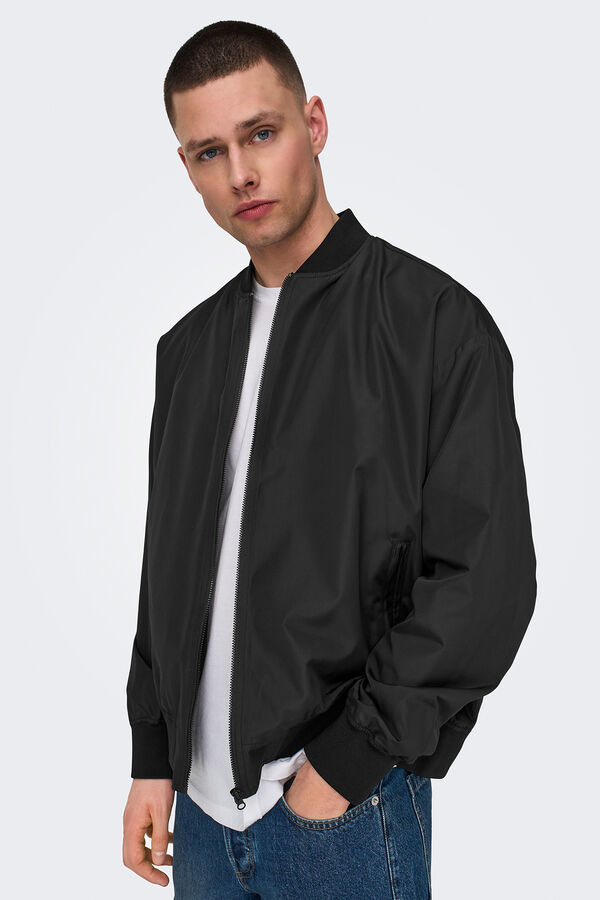 Only & Sons Herrenjacke im Bomberjacke. preto
