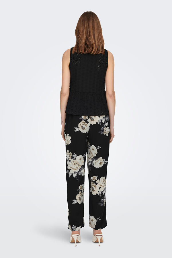 Only Blusa sin mangas escote de pico negro