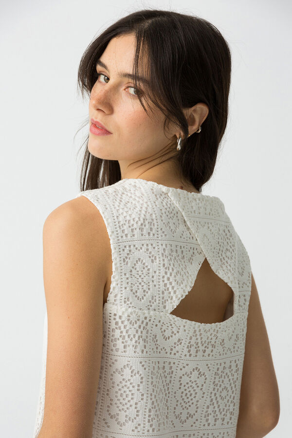 Tiffosi Blusa Bordada Inglesa con Apertura blanco