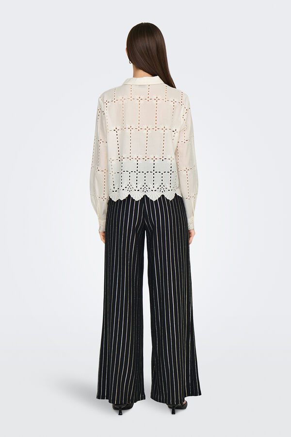 JDY Camisa manga larga bordada blanco