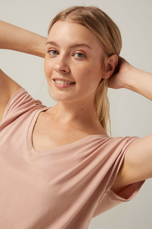 Pieces Camiseta tencel b&aacute;sica rosa