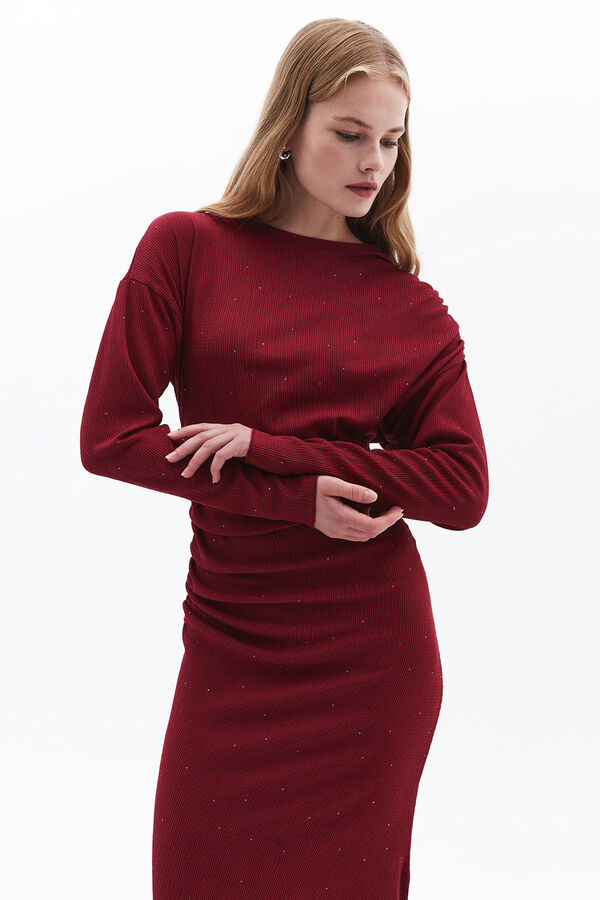 Oxxo Vestido comprido pedraria vermelho