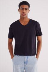 Springfield Camiseta b&aacute;sica slim fit com bico preto