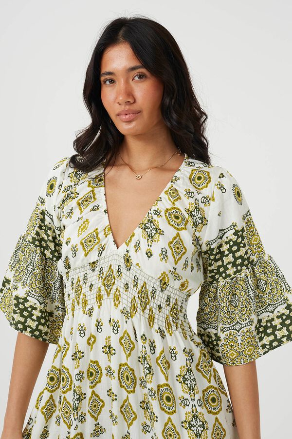 Brave Soul Vestido largo con detalle fruncido estampado