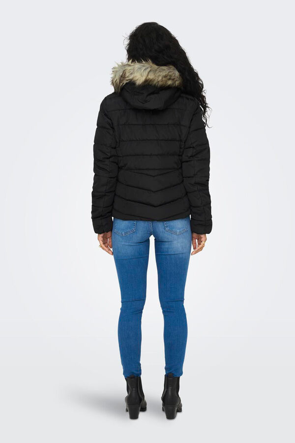 Only Casaco de pele com capuz preto