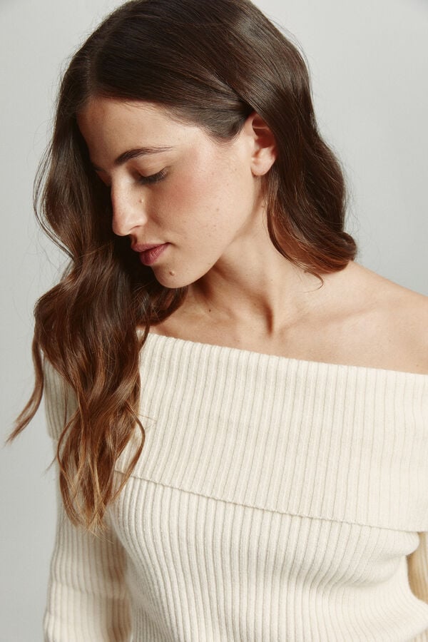 Only Jersey cuello barco vuelto gris