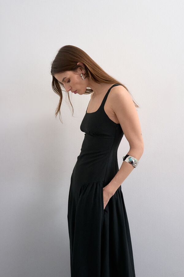 Topshop Vestido comprido de al&ccedil;as preto