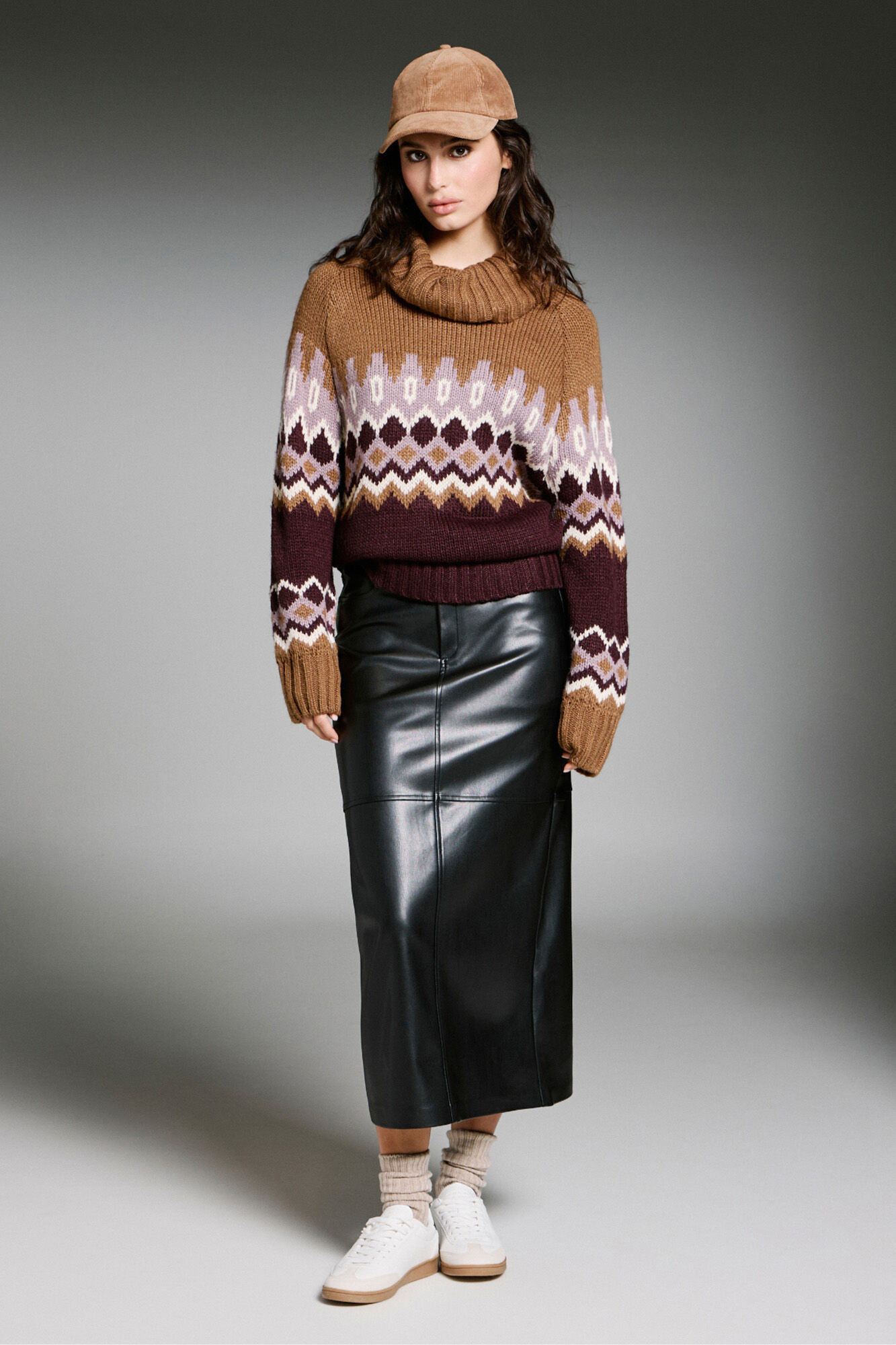 Only Jersey jacquard cuello alto