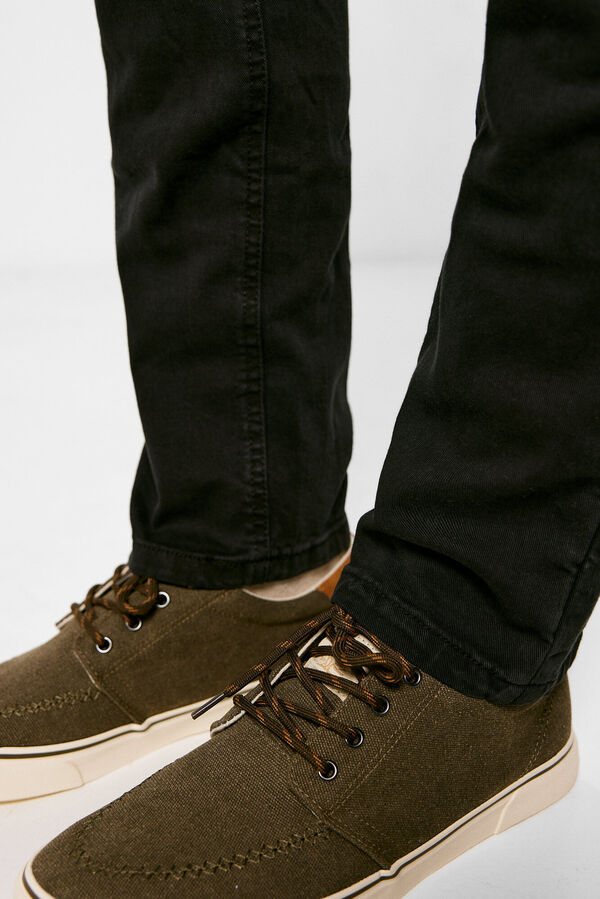 Springfield Pantalón 5 bolsillos color slim lavado negro