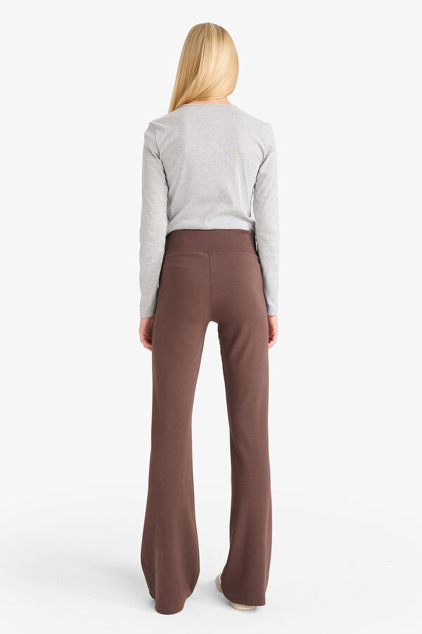 DeFacto Pantal&oacute;n acampanado tostado