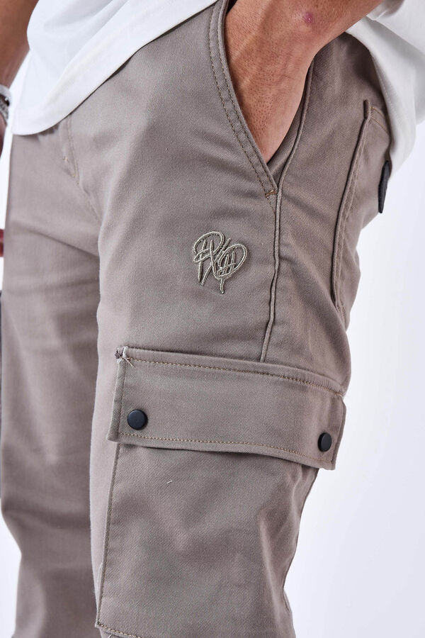 Project X Paris PANTAL&Oacute;N CARGO MULTI BOLSILLOS marr&oacute;n