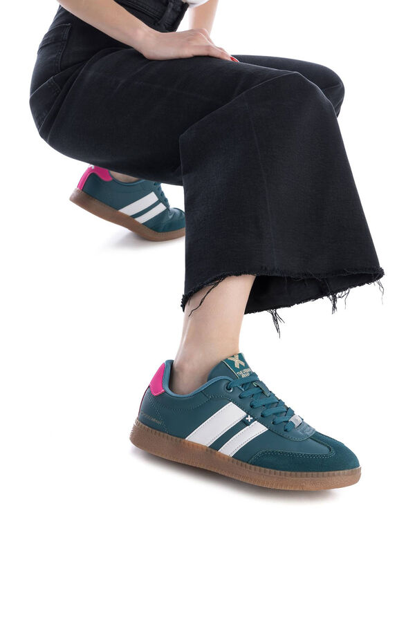 XTI Zapatilla casual de mujer verde