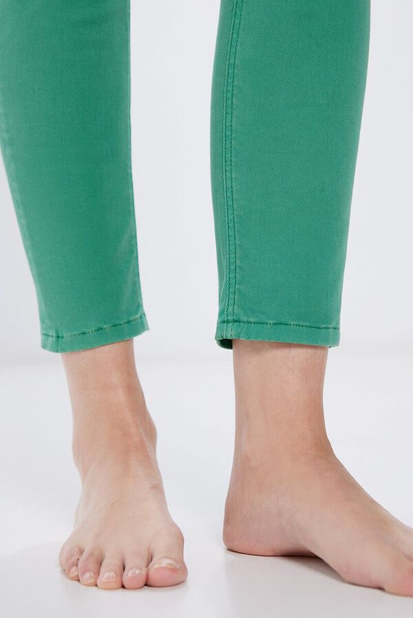 Springfield Jeans Slim Cropped Color verde