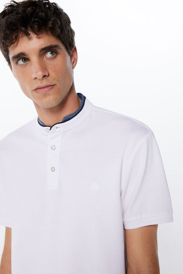 Springfield Polo piqu&eacute; gola mao slim fit branco
