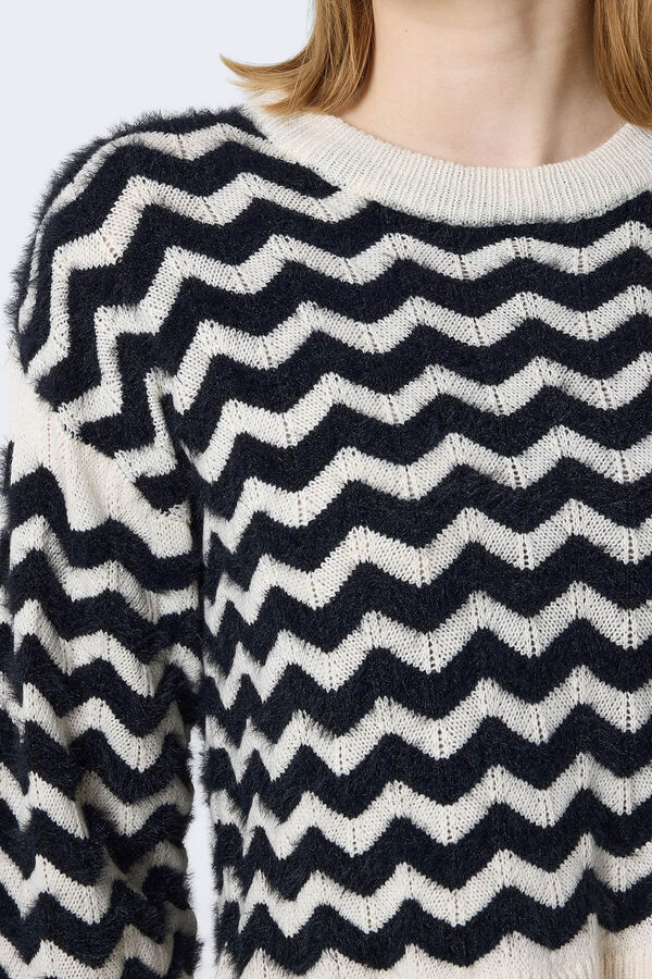 Noisy May Jersey de rayas en zigzag cuello redondo y corte regular blanco