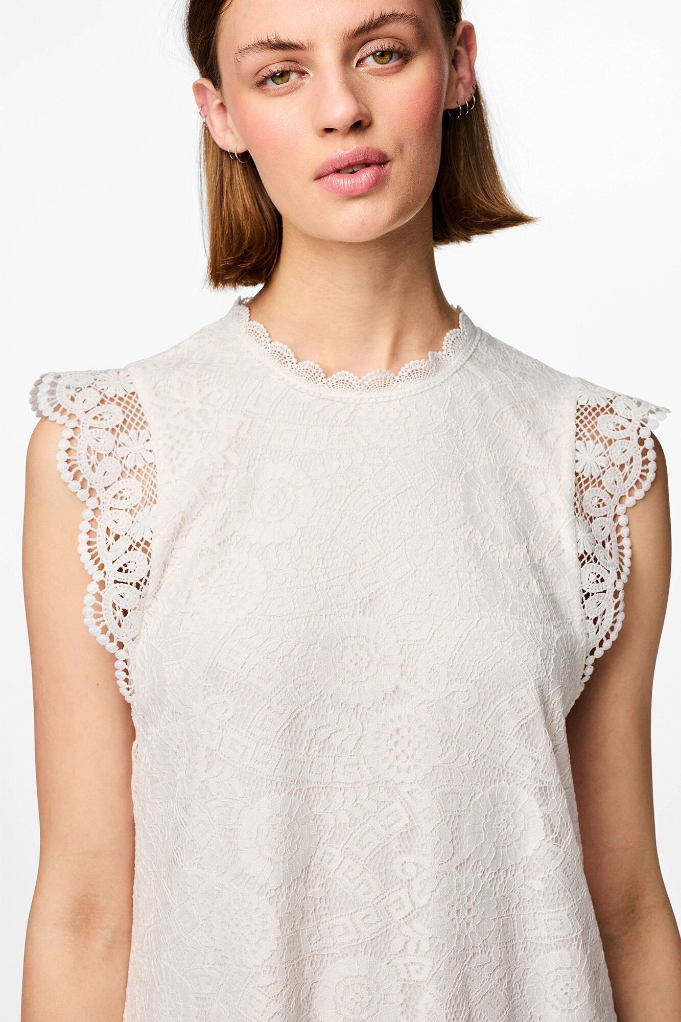 Pieces Vestido de renda mangas