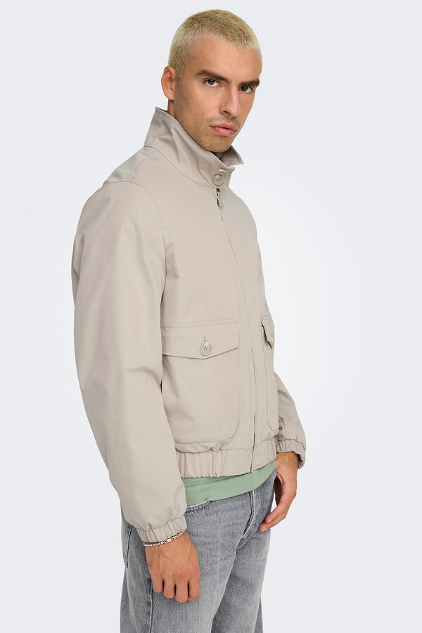 Only & Sons Leichte Herrenjacke mit regular fit. cinzento