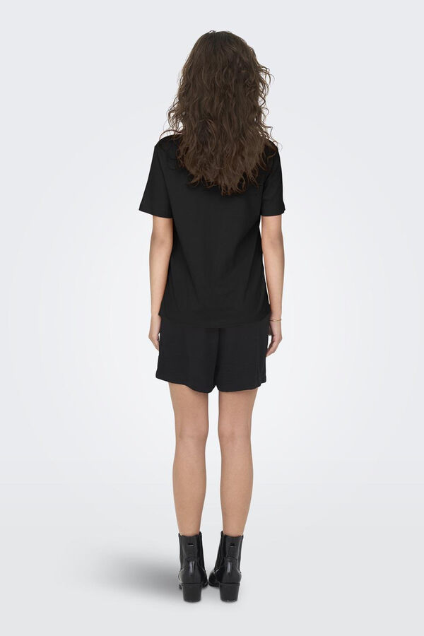 Only Camiseta manga corta cuello pico negro