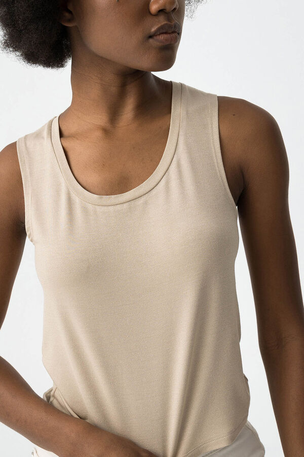 Tiffosi Top B&aacute;sico amarillo