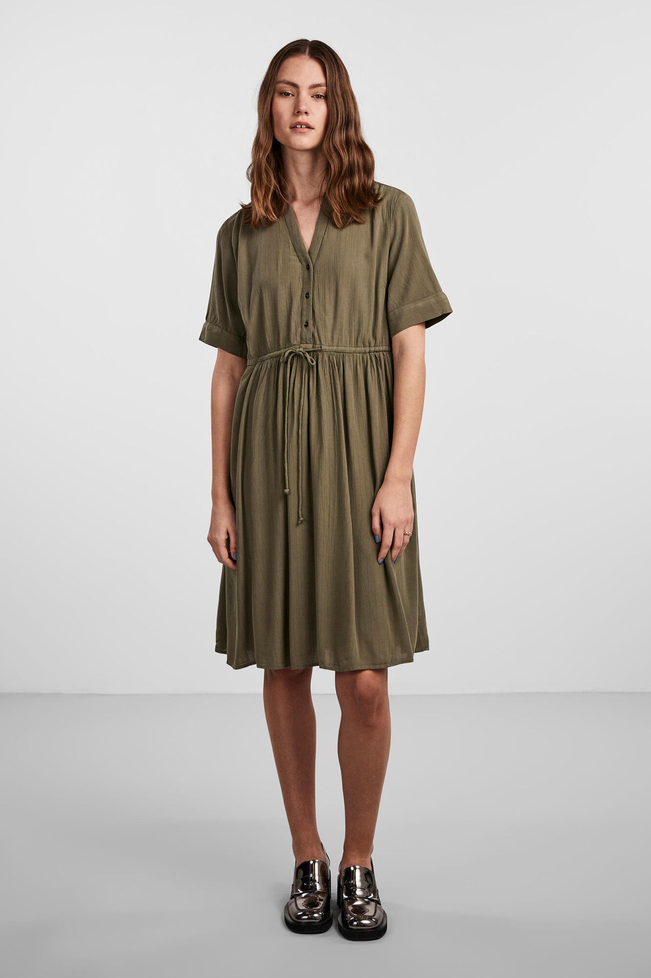 Pieces Vestido midi camisero