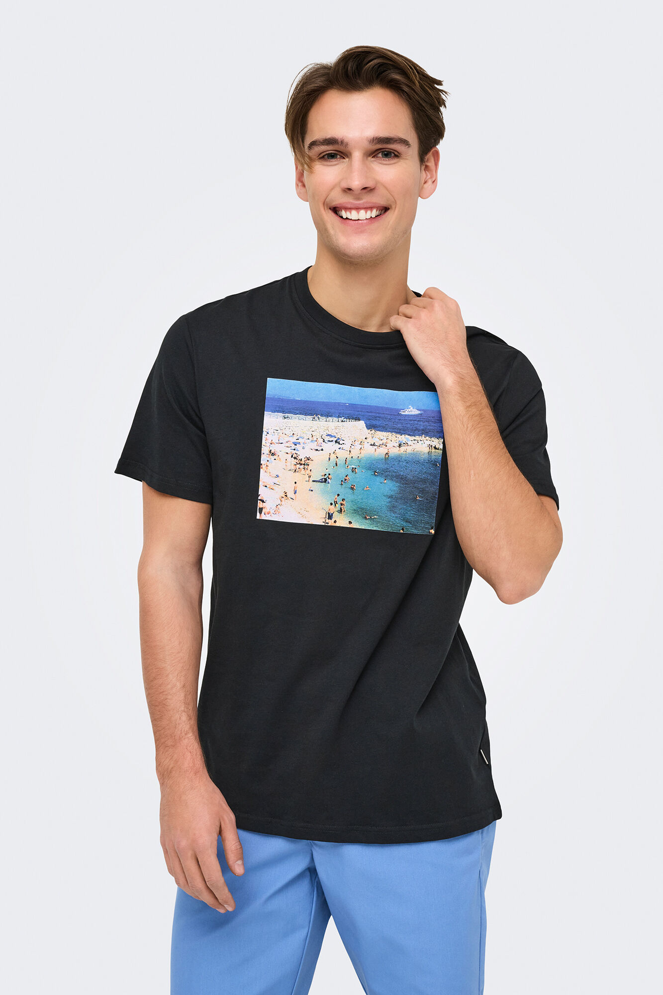 Only & Sons Camiseta de hombre regular fit. 100% algod&oacute;n org&aacute;nico.