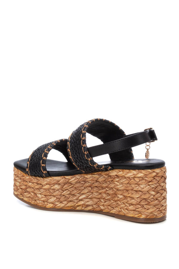 XTI Sand&aacute;lia feminina  preto