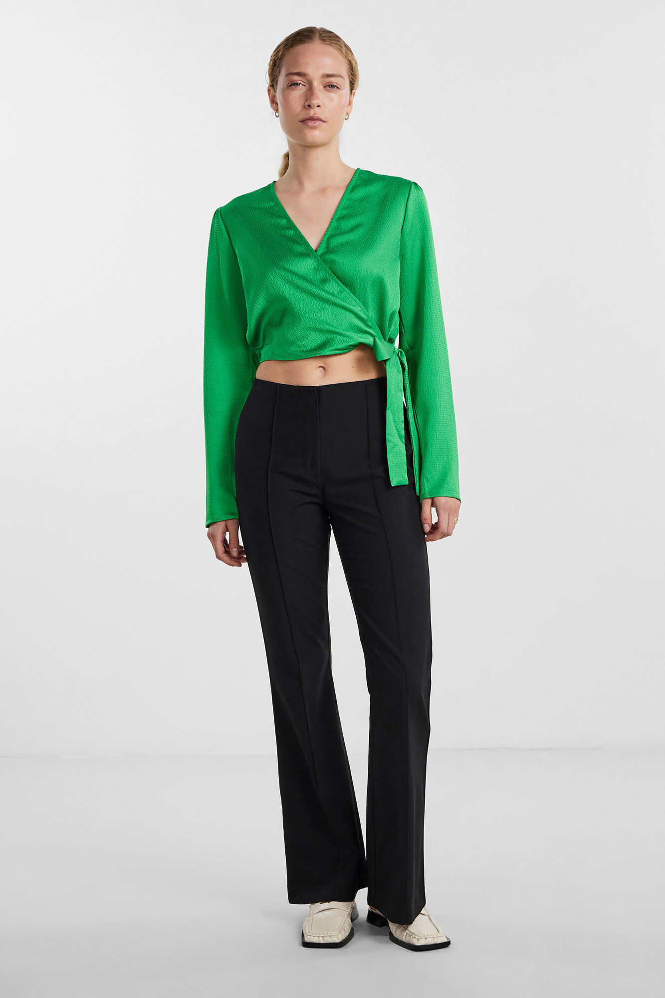 Pieces Cal&ccedil;as boca de sino