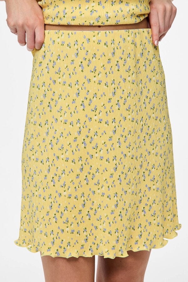 Pieces Saia curta floral amarelo