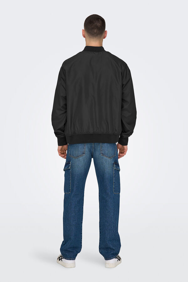 Only & Sons Herrenjacke im Bomberjacke. preto