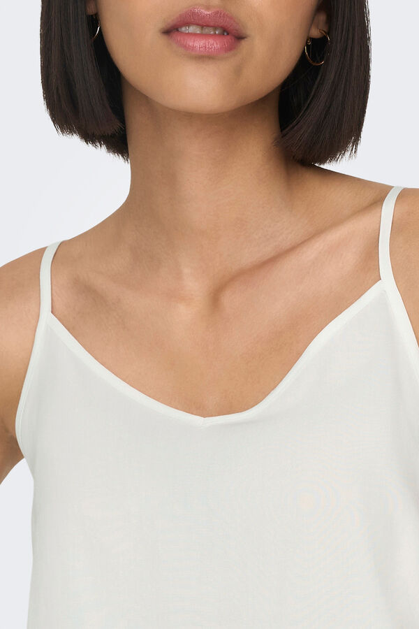 Only Top com al&ccedil;a fina branco