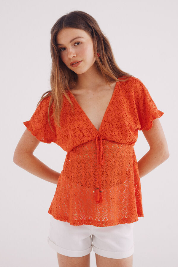 Springfield Top crochet lazo borlas coral