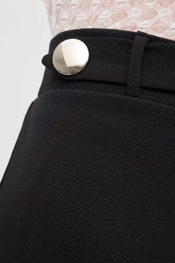 Inside Pantal&oacute;n ancho bot&oacute;n negro