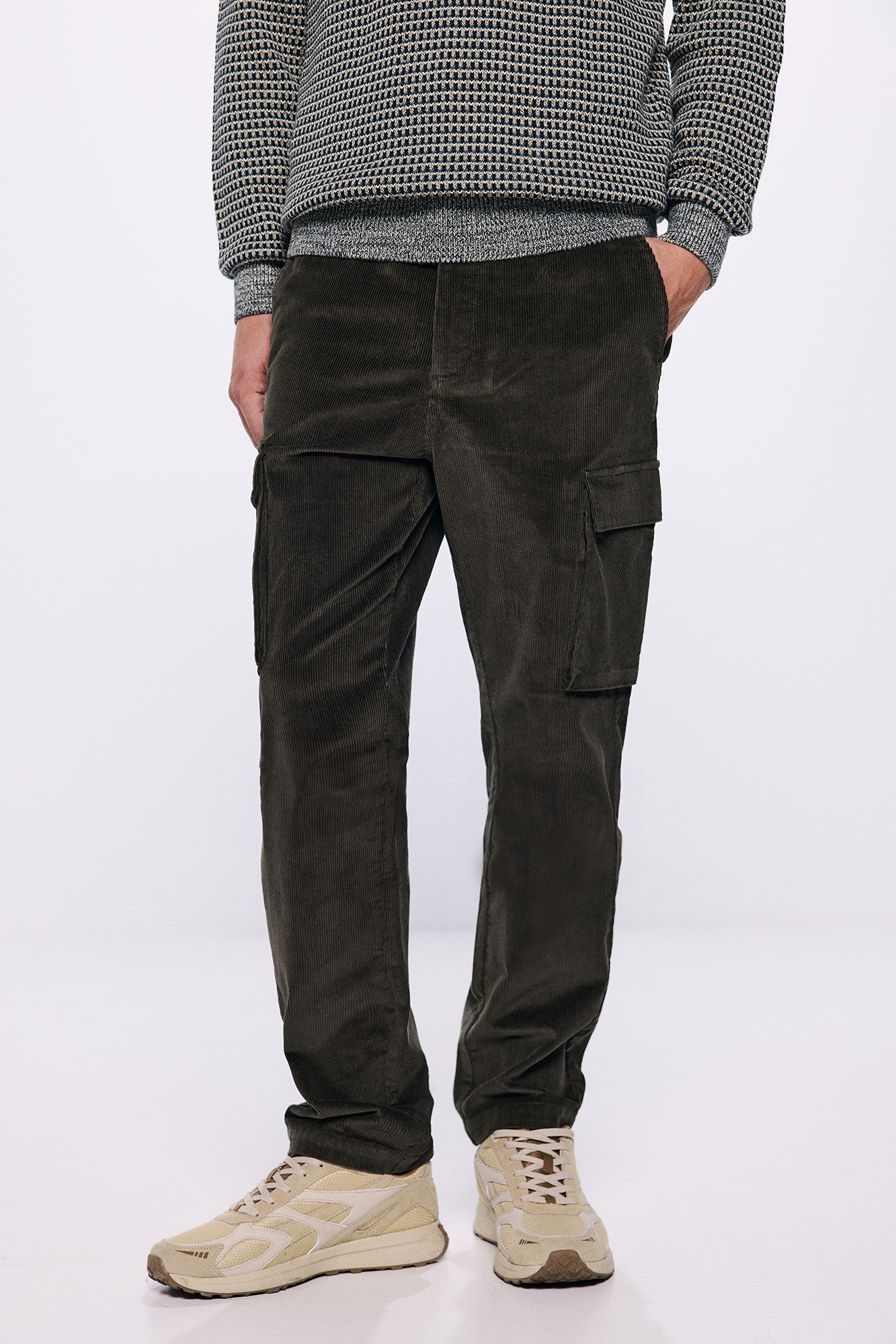 Springfield Cal&ccedil;a cargo slim fit de veludo
